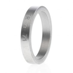 Metal seal-edge rings 