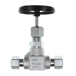 High pressure needle valves 